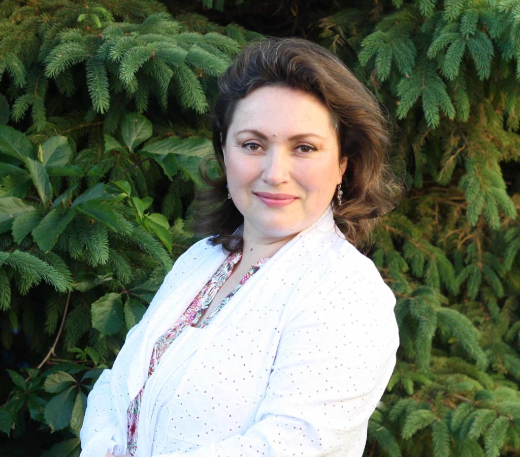 Karinna, Hypnotist in Ottawa