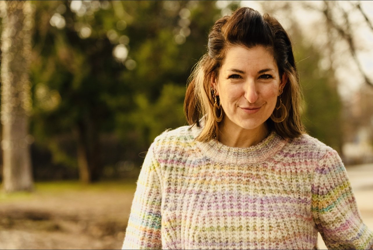 Dr. Maya Alapin