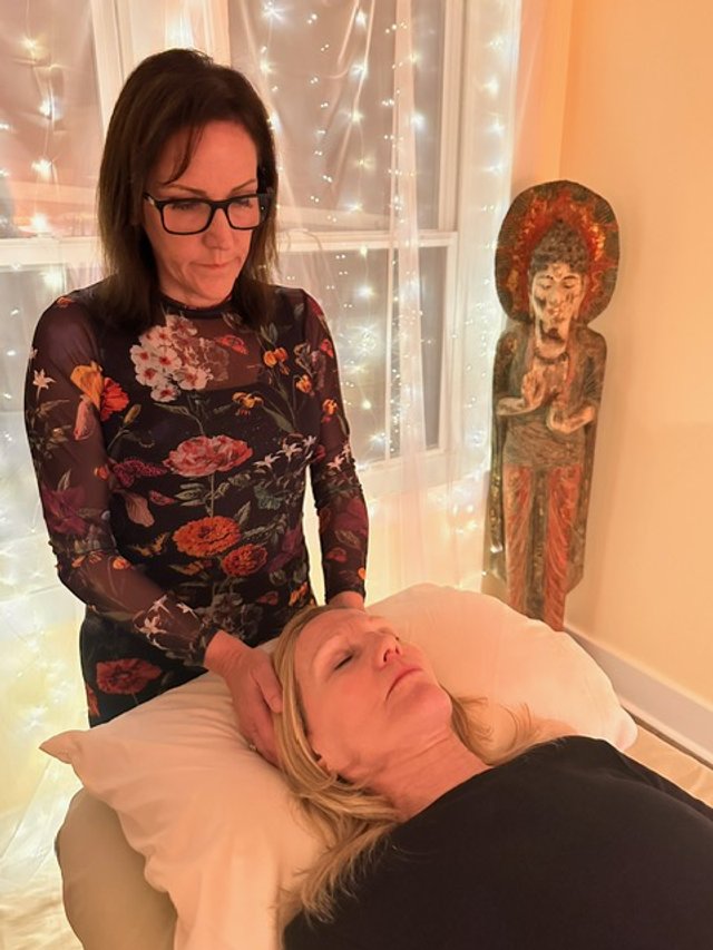 The Venus Studio, Hypnotist in Asheville